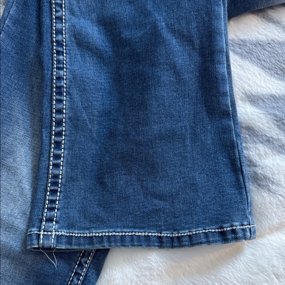 Shyanne Girls Denim with embroidered pocket - Picture 5 of 5